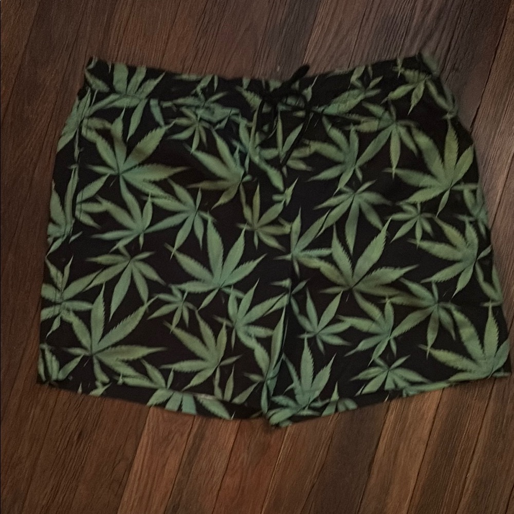 Leaf Print Black and Green Shorts